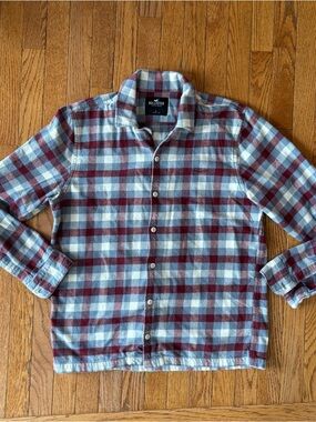 Hollister maroon  and Light Blue Plaid  checked flannel button down Shirt